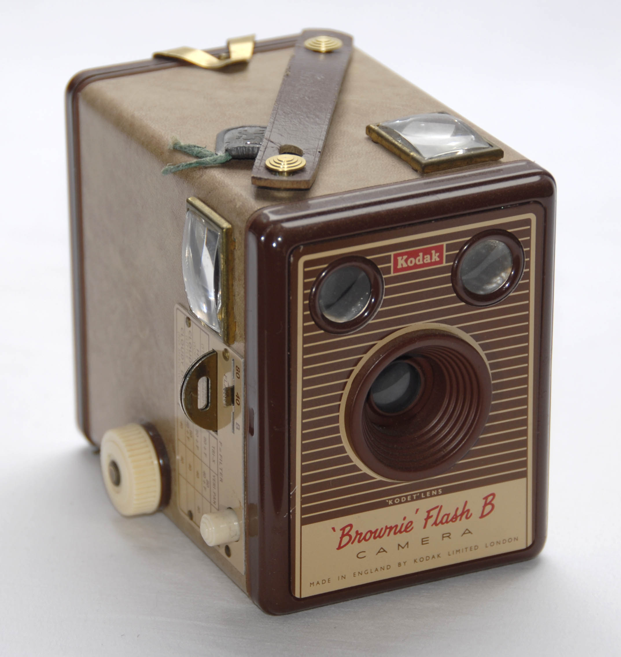 KODAK BROWNIE FLASH B CAMERA